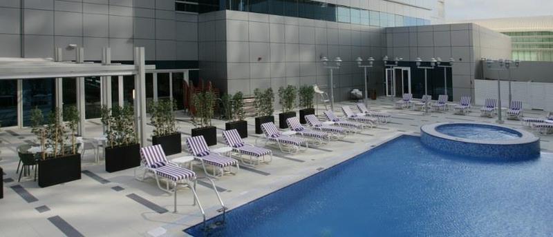 Premier Capital Centre Hotel