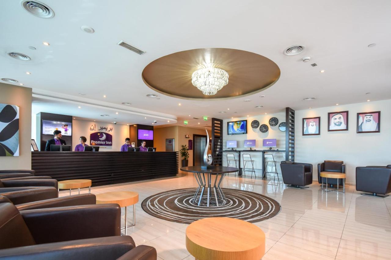 Hotel Premier Capital Centre 3*