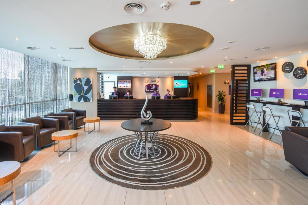 होटल Premier Capital Centre 3*
